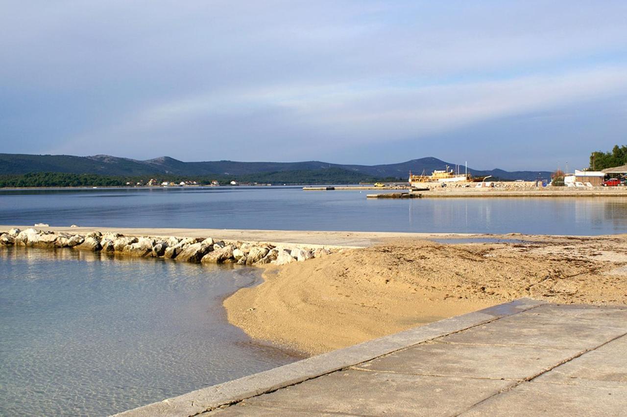 Apartments By The Sea Turanj, Biograd - 364 מראה חיצוני תמונה